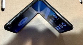 Good
													Motorola Razr Plus (2023) - Unlocked, Black, 256 GB, 8 GB, photo 4 of 8