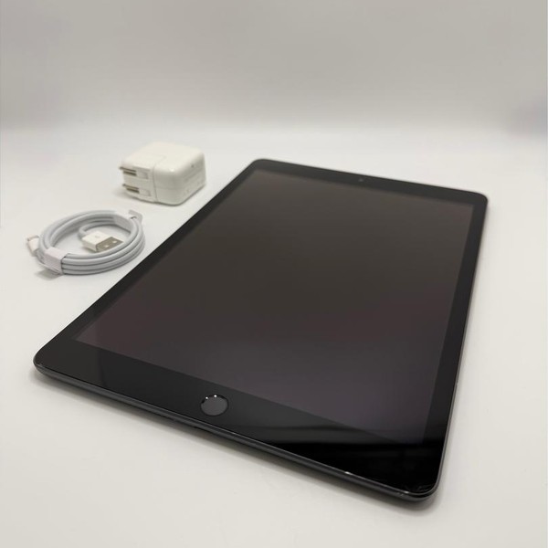 Apple iPad (9th Gen) - Wi-Fi, 64 GB, Gray, A2602