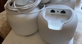 Mint
													Google Nest WiFi Mesh Router - 1 Router, 4 Nest Points, photo 1 of 4