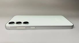 Good
													Samsung Galaxy S23 FE - Unlocked Non-US, Mint, 256 GB, 8 GB, SM-S711B/DS, photo 3 of 9