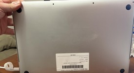 Fair
													MacBook Pro 2018 (With Touch Bar) - 15" - I7, Silver, 512 GB, 16 GB, photo 5 of 7