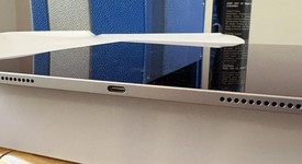 Mint
													Apple iPad Air 13" (M2) 2024 - Wi-Fi, Starlight, 128 GB, A2898, photo 1 of 16