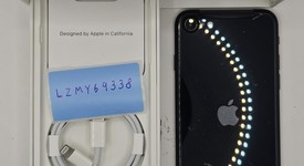 Mint
													Apple iPhone SE 3rd Gen 2022 - Unlocked, Midnight, 64 GB, A2595, photo 2 of 14