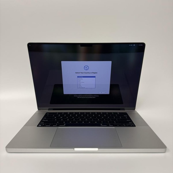 MacBook Pro Late 2023 (M3) - 16 inch - 512 GB, Silver, 36 GB, Apple M3 Pro 12-core, 18-core GPU
