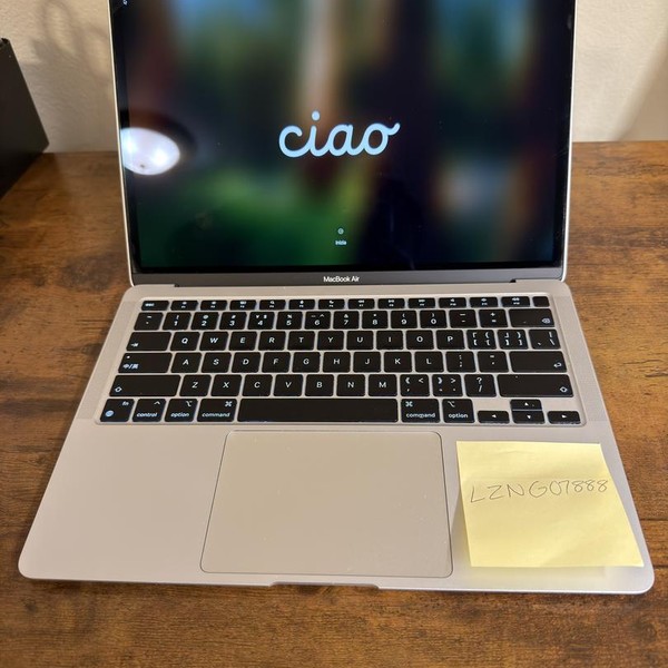 MacBook Air 2020 - 13 inch - 128 GB, Gray, 8 GB, Apple M1