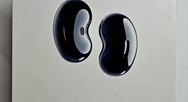 New
													Samsung Galaxy Buds Live - Black, SM-R180, photo 1 of 3