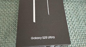 New
													Samsung Galaxy S25 Ultra - Unlocked, Black, 256 GB, 12 GB, SM-S938U1, photo 1 of 4