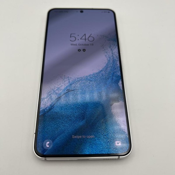 Samsung Galaxy S22 - Unlocked, 256 GB, White, 8 GB, SM-S901U1