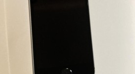 Mint
													Apple iPhone 5S - Unlocked, Silver, 16 GB, A1533, photo 4 of 9