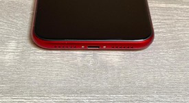 Good
													Apple iPhone Xr - Unlocked, Red, 64 GB, A1984, photo 3 of 8