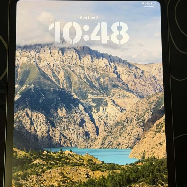 Apple iPad Pro 11 inch (M4) 2024 - Wi-Fi, 256 GB, Silver, 8 GB, A2836, Standard Glass