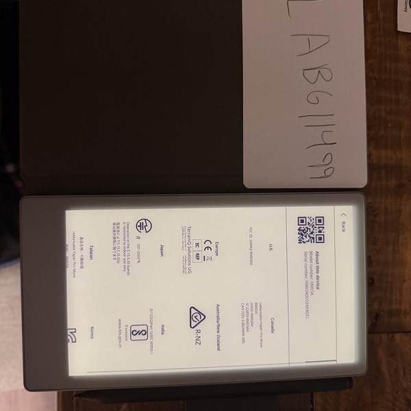 reMarkable Paper Pro Move - White