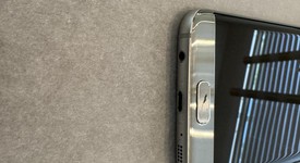Good
													Samsung Galaxy S7 Edge - Verizon, Silver, 32 GB, SM-G935V, photo 3 of 10