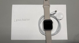 Good
													Apple Watch Series 7 41mm - Unlocked, Silver, A2475 - Cellular, Stainless, photo 2 of 9