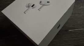 New
													Apple AirPods Pro 2 - USB-C, photo 2 of 5