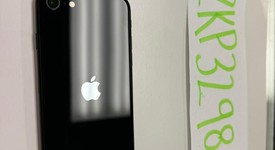 Mint
													Apple iPhone SE 3rd Gen 2022 - Unlocked, Midnight, 64 GB, A2595, photo 4 of 5