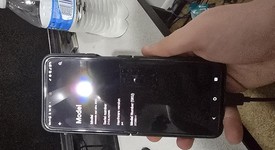 Mint
													Motorola Razr Ultra (2025) - Unlocked, PANTONE Scarab, 1 TB, 16 GB, photo 1 of 8