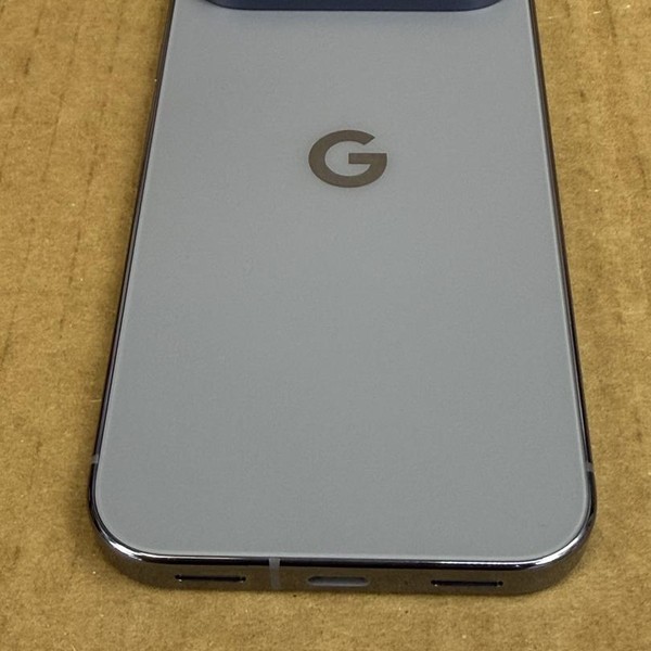 Google Pixel 10 Pro - Unlocked, 128 GB, Moonstone, G4QUR