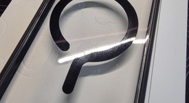 Good
													Google Pixel 9 Pro - Unlocked, Obsidian, 256 GB, 16 GB, GR83Y, photo 4 of 13