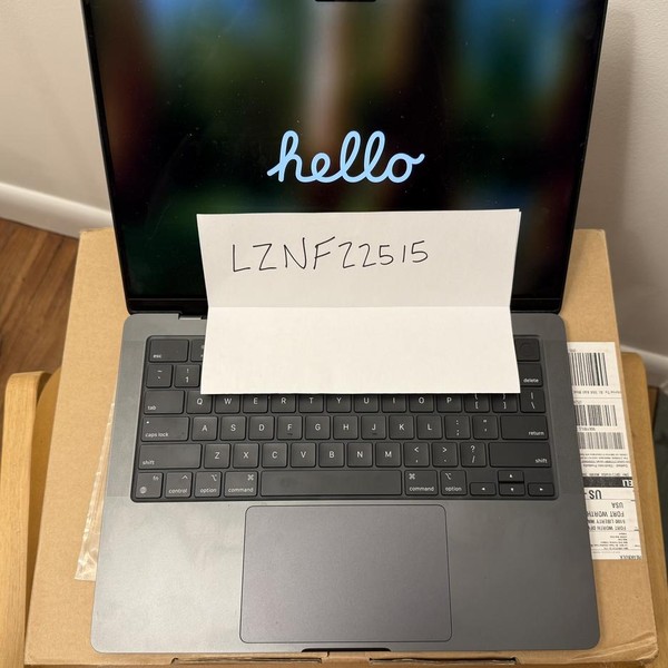 MacBook Pro Late 2023 (M3) - 14 inch - 512 GB, Black, 36 GB, Apple M3 Pro 12-core, 18-core GPU