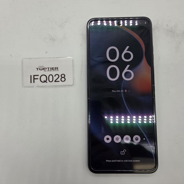 Motorola Razr (2025) - TracFone, 256 GB, Blue, 8 GB