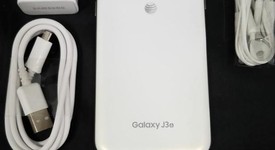 Fair
													Samsung Galaxy J3 - AT&T, White, 16 GB, SM-J320A, photo 3 of 4