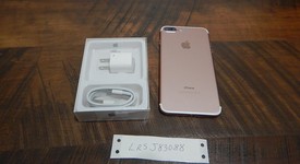 Good
													Apple iPhone 7 Plus - Verizon, Rose Gold, 256 GB, A1661, photo 2 of 8
