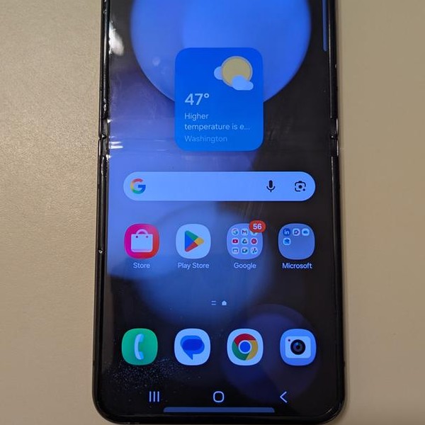 Samsung Galaxy Z Flip5 - Unlocked, 256 GB, Gray, 8 GB, SM-F731U1