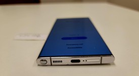 Mint
													Samsung Galaxy S22 Ultra - Unlocked, White, 256 GB, 12 GB, SM-S908U1, photo 2 of 7