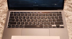 Mint
													MacBook Pro 2020 - 13" - Apple M1, Gray, 256 GB, 8 GB, photo 1 of 9