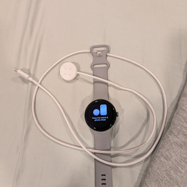 Google Pixel Watch 3 - Unlocked, Hazel, 45mm, LTE