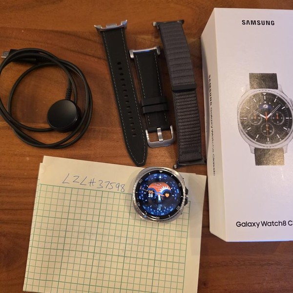 Samsung Galaxy Watch8 Classic - Wi-Fi, Black, SM-L500, 46mm