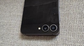 Good
													Samsung Galaxy Z Flip6 - Unlocked, Black, 512 GB, 12 GB, SM-F741U1, photo 1 of 11