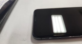 Fair
													Apple iPhone Xs Max - Unlocked, Gray, 64 GB, A1921, photo 5 of 9