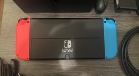 Good
													Nintendo Switch - OLED - Red & Blue, 64 GB, photo 3 of 3