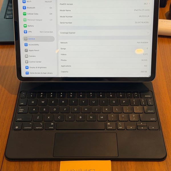 Apple iPad Pro 11 inch 2018 - Unlocked, 256 GB, Silver, A2013