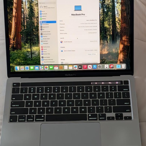 MacBook Pro 2020 - 13 inch - 256 GB, Gray, 8 GB, Intel Core i5