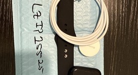 Fair
													Apple Watch Series 8 45mm - Midnight, A2771 - GPS, Aluminum, photo 1 of 15