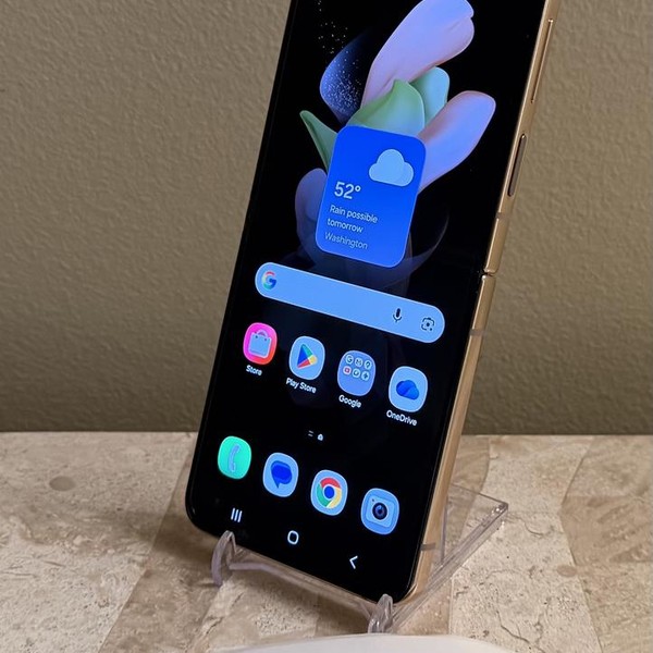 Samsung Galaxy Z Flip4 5G - Unlocked, 128 GB, Rose Gold, 8 GB, SM-F721U1