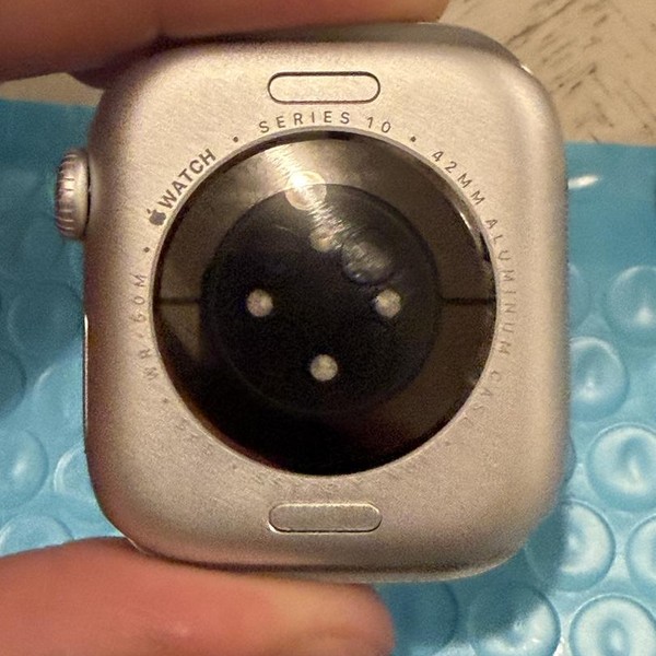 Apple Watch Series 10 42mm - Silver, A2997 - GPS, Aluminum