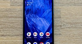 Mint
													Google Pixel 8a - Unlocked, Bay, 128 GB, 8 GB, GKV4X, Sub-6 5G, photo 2 of 10