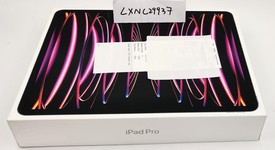 Mint
													Apple iPad Pro 12.9" 6th Gen 2022 - Unlocked, Gray, 256 GB, photo 3 of 8
