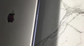 Mint
													Apple iPad 9th Gen - Unlocked, Gray, 64 GB, A2603, photo 4 of 6