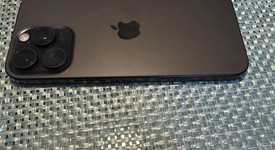 Mint
													Apple iPhone 16 Pro Max - Unlocked, Black, 256 GB, A3084, photo 5 of 10