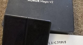 Good
													Honor Magic V2 - Unlocked Non-US, Purple, 512 GB, 16 GB, photo 2 of 10