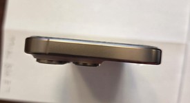 Mint
													Apple iPhone 16 Pro - Unlocked, Desert, 128 GB, A3083, photo 5 of 8