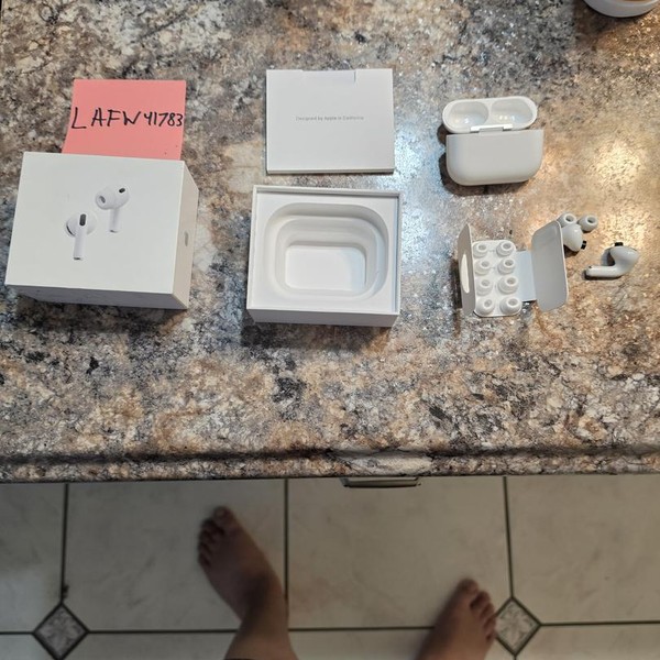 Apple AirPods Pro 3