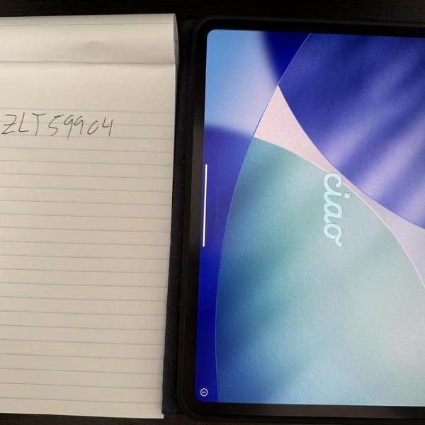 Apple iPad Pro 11 inch (M4) 2024 - Wi-Fi, 256 GB, Silver, 8 GB, A2836, Standard Glass