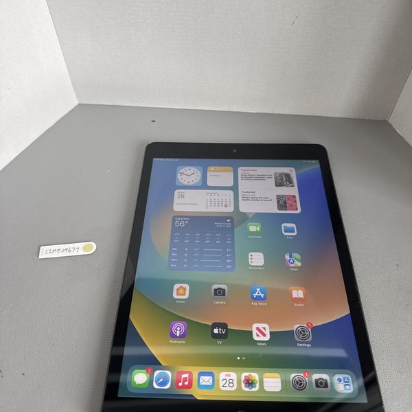 Apple iPad 9th Gen - Unlocked, 64 GB, Gray, A2603