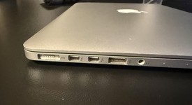 Good
													MacBook Pro 2015 (Retina) - 13" - Silver, 256 GB, 16 GB, photo 4 of 6